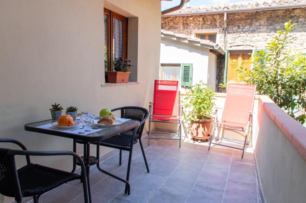 Casa Per La Costa Apartment Colle di Val d'Elsa Exterior photo